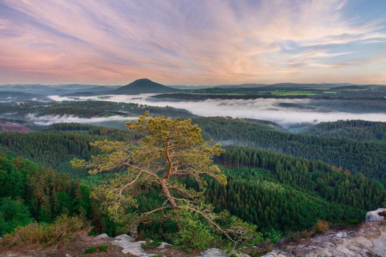 Resort Mezna Hrensko Bagian luar foto